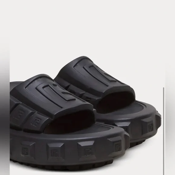 BNWT Balmain Ari Slides! - Picture 5 of 5